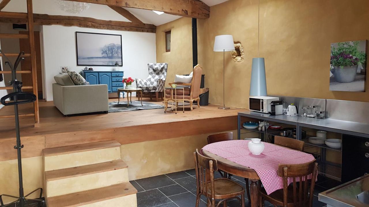 Le Peyroutet Apartamento Cazaux-Villecomtal Exterior foto